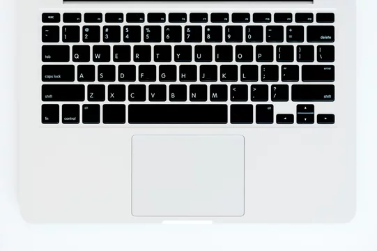 Замена клавиатуры на MacBook в Перми